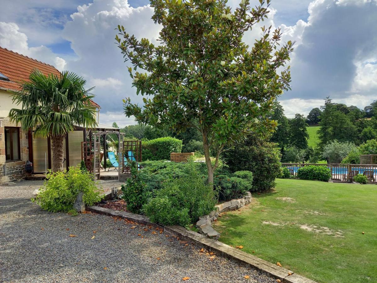 La Gasteboisiere With Swimming Pool And Games Room Le Mesnil-Adelee Экстерьер фото