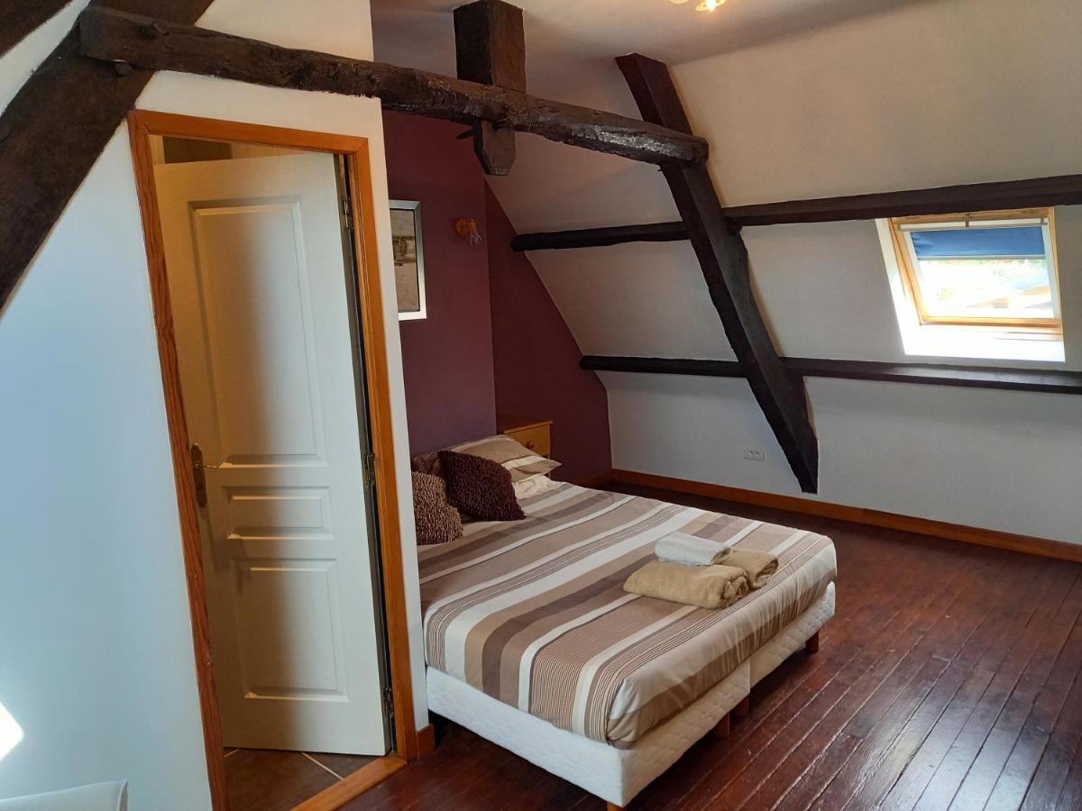 La Gasteboisiere With Swimming Pool And Games Room Le Mesnil-Adelee Экстерьер фото