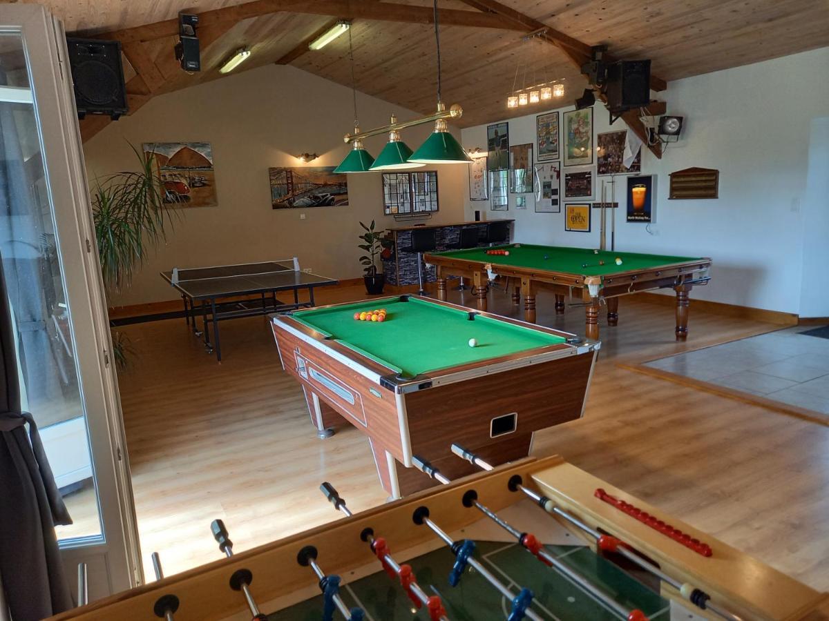 La Gasteboisiere With Swimming Pool And Games Room Le Mesnil-Adelee Экстерьер фото